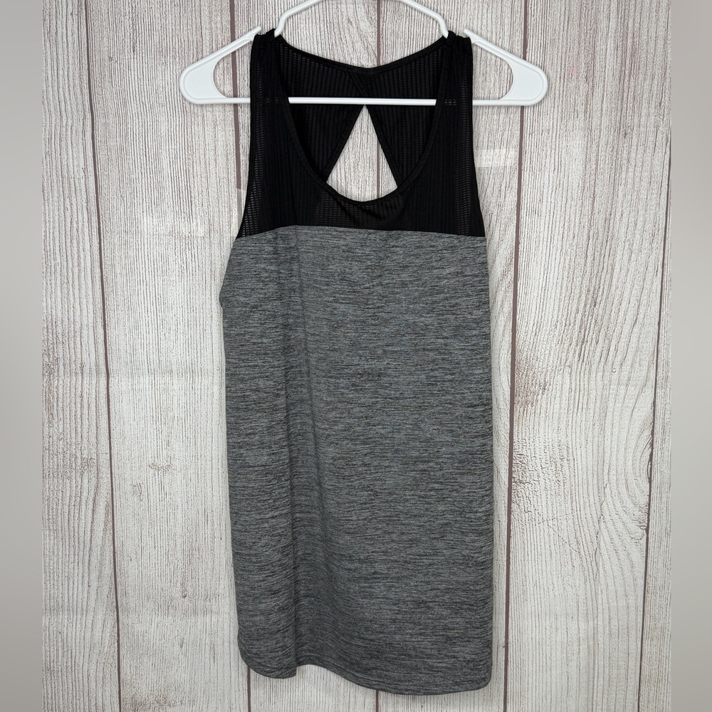 Reebok Gray and Black Athletic Plus Size  Activewear Top